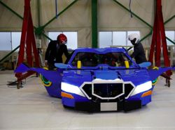 Robot Transformers Jepang yang Tak Kalah Keren dari Bumblebee