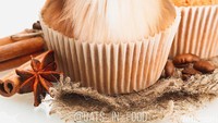Siapa mau muffin bertopping kucing imut ini? Bulu kucing berwarna cokelat terlihat menyatu dengan adonan muffin. Gemas ya? Foto: instagram @cats_in_food