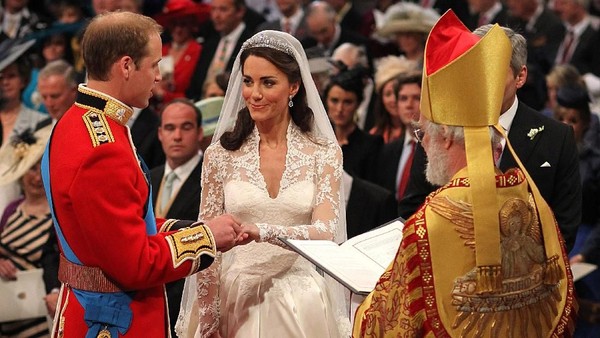 Momen Romantis Pangeran William-Kate Middleton yang Genap 7 Tahun Menikah