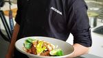 Mengintip Aksi Memasak Chef Ganteng, Steby Rafael