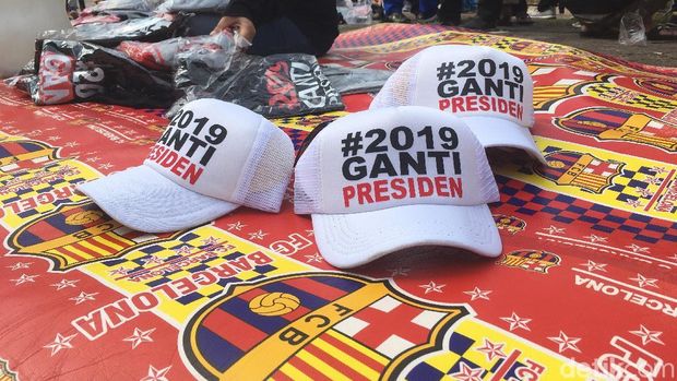 Topi 2019 ganti presiden dijual di CFD / 