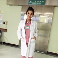 Carina Linn diketahui pernah bekerja sebagai suster di Rumah Sakit Min-Sheng, Taoyuan District, Taoyuan City, Taiwan. Namun pada 2017 kemarin dia mengungkapkan sudah keluar dari rumah sakit tersebut. Foto: Dok. Carina Linn