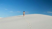 Jika lagunanya sedang tidak ada, keindahan Lencois Maranhenses tidaklah pudar. Silakan menjelajahi gurun pasirnya yang berwarna putih nan sungguh unik (joaofjf/Instagram)