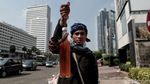 Arman Maulana Jual Madu di Thamrin