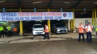 Kebijakan rasionalisasi tarif tol rencananya akan dibarengi dengan penerapan aturan kapasitas muatan bagi truk yang membawa muatan berlebih atau overload. Istimewa/Jasa Marga.