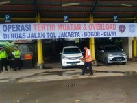 Gara-Gara Truk Obesitas, Negara Rugi Rp 43 T/Tahun