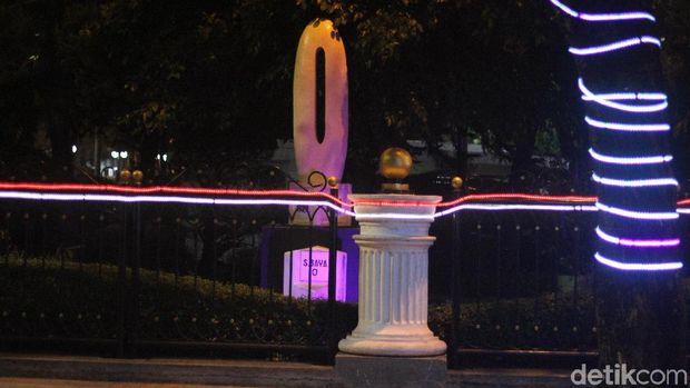 Secuil Cerita Tugu Nol Kilometer Kota Surabaya yang Terlupakan