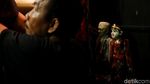 Mengintip di Balik Layar Wayang Golek Betawi