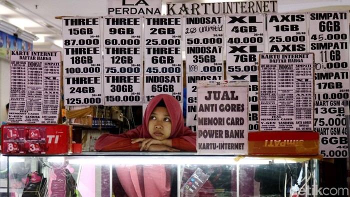 Program registrasi ulang prabayar bagi pelanggan lama, sudah memasuki batas akhir pada hari ini, Senin (30/4/2018).