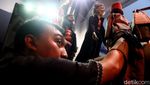 Mengintip di Balik Layar Wayang Golek Betawi