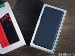 Unboxing Oppo F7 128 GB Bercorak Berlian Hitam yang Mewah