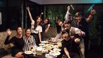 Suka Cupcake dan Kue, Ini Pose Keren Mario Maurer Saat Sedang Makan