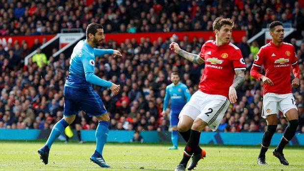 Henrikh Mkhitaryan sempat mencetak gol penyama kedudukan.