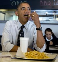 Wah, Lady Gaga hingga Barack Obama Ternyata Pernah Kerja di Restoran!