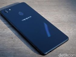 Unboxing Oppo F7 128 GB Bercorak Berlian Hitam yang Mewah