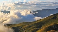 Rupanya blok gunung ini memiliki banyak gua kapur yang berkembang sejak lebih dari 5 juta tahun lalu. Krubera adalah salah satunya (sergeybychkov/Instagram)