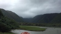 Karyanya kali ini menggunakan gambar sebuah pulau di Hawaii, yang terdapat di iPhone. Kemudian ia melukis sebuah lolipop jumbo dengan iPad dan Apple Pencil. Foto: Instagram @brockdavis