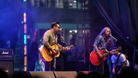 Malam harinya, giliran Naif yang naik panggung. Foto: Ismail/detikHOT