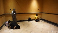 Sekarang sudah ada musala di Hong Kong Disneyland. Traveler tak perlu repot mencari tempat ibadah saat berlibur ke sana (Kanavino/detikTravel)