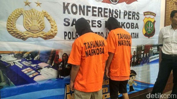 Dua bandar narkoba yang ditangkap polisi