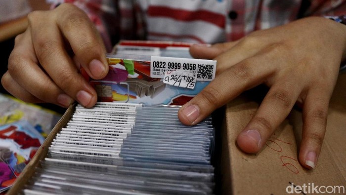 Deretan kartu SIM. Foto: Rifkianto Nugroho Deretan kartu SIM. Foto: Rifkianto Nugroho