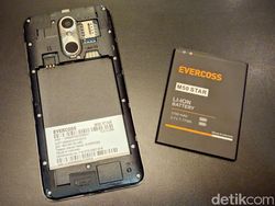 Unboxing Xtream 1 Pro, Ponsel 4G Rp 720 Ribu