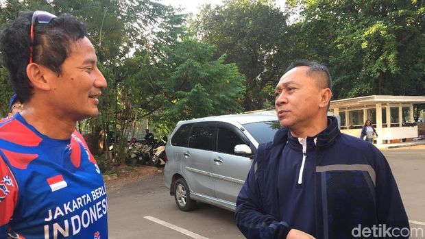 Lari Pagi, Zulkifli-Sandiaga Putari Senayan hingga GBK