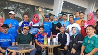 Setelah berlari, Zulkifli dan Sandiaga berbincang-bincang. (Ada) Tanda-tanda. Namanya sudah naik kuda gimana, itu tanda-tanda namanya, kata Zulkifli.Fotografer: Nur Indah Fatmawati/detikcom