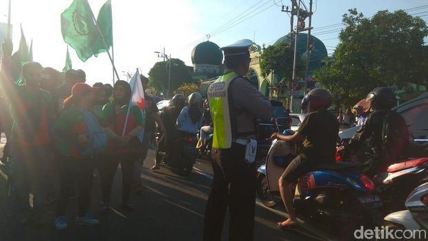 Arus lalin mulai dibuka dan mencair/