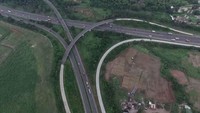 Purbaleunyi Interchange, selain menyuguhkan pemandangan yang indah juga memiliki konstruksi yang megah. Pool/PU.