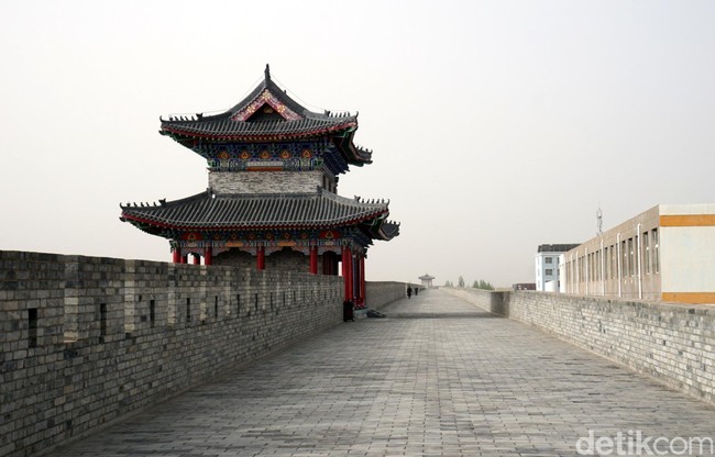 Di China, kamu tidak akan dimarahi karena terlambat jika datang 10 menit lebih lama dari waktu janjian. Tapi lebih dari itu, kamu dianggap tidak tepat waktu. Foto: (Wahyu/detikTravel)