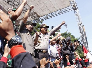 Bangganya Kapolda Jatim Saat Hari Buruh Digelar Tertib dan Aman
