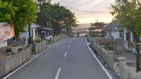 Pulau Leti di Kabupaten Maluku Barat Daya dengan luas wilayah 243,50 km persegi didiami oleh sekitar 7.000 jiwa di 7 desa dan 1 kecamatan. Pool/Kementerian PUPR.