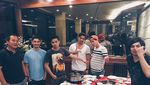 Begini Potret Keren Derby Romero Saat Ngopi dan Makan Yakiniku