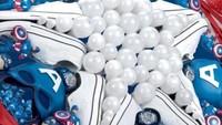 Nah ini dia barang-barang yang disusun hingga mirip perisai Captain America. Inhabitat/Istimewa.