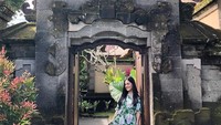 Dia begitu menikmati momen travelingnya di Bali (pangployvarin/Instagram)