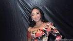 Kemesraan Dimas Anggara-Nadine, Raditya Dika Gelar Pengajian Jelang Nikah