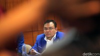 Saleh menyatakan para buruh selalu memberikan tuntutan dalam May Day karena pemerintah belum merealisasinya. Dia menilai wajar jika buruh selalu turun beraksi.