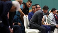 Jokowi mengatakan, industri di sektor migas adalah industri bergengsi karena diisi oleh orang-orang elit.
