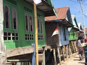 Panduan Seharian Jelajah Pulau Bungin Sumbawa, Pulau Terpadat di Dunia