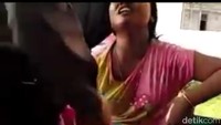 Aksi penamparan itu terekam dalam sebuah video berdurasi 30 detik dan menjadi viral di media sosial. Dalam video tersebut S terlihat jatuh tersungkur dan nampak tak sadarkan diri setelah ditampar.
