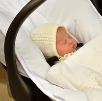 Tepat tiga tahun lalu, 2 Mei 2015, Pangeran William dan Kate Middleton menyambut kehadiran buah hati keduanya. Charlotte Elizabeth Diana atau lebih dikenal Putri Charlotte lahir melalui proses persalinan normal di Lindo Wings, St Marys Hospital, London, Inggris. (Getty Images)