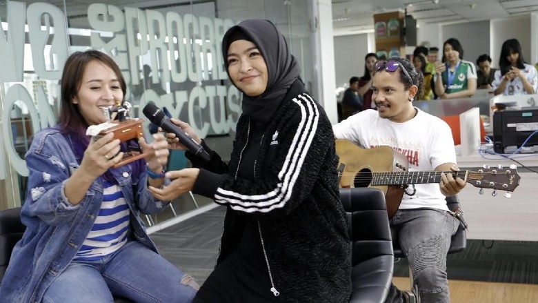 Ketakutan Tantri Kotak hingga Insiden Sergai Berdarah Sebelum Berhijab Ketakutan Tantri Kotak hingga Insiden Sergai Berdarah Sebelum Berhijab