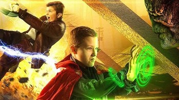 Jackson Sommer mengenakan kostum Dr Strange. Jackson kerap diganggu setelah dia kehilangan 35% otaknya.  Foto: Josh Rossi/Petapixel