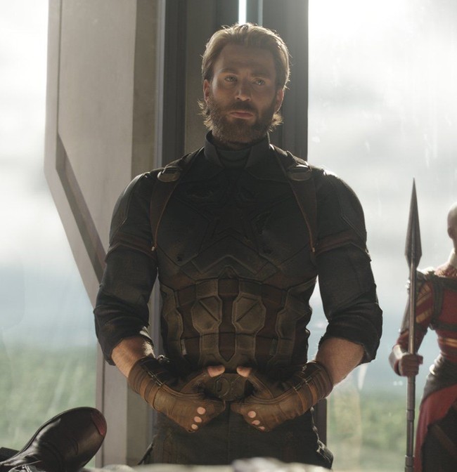 Appreciation tweet for Steve Rogers aka Captain America rocking a beard and looking like full 3 course meal, puji seorang netizen yang menyebut jenggot Captain America terlihat sama lezatnya seperti 3 menu makanan utama. Foto: Istimewa
