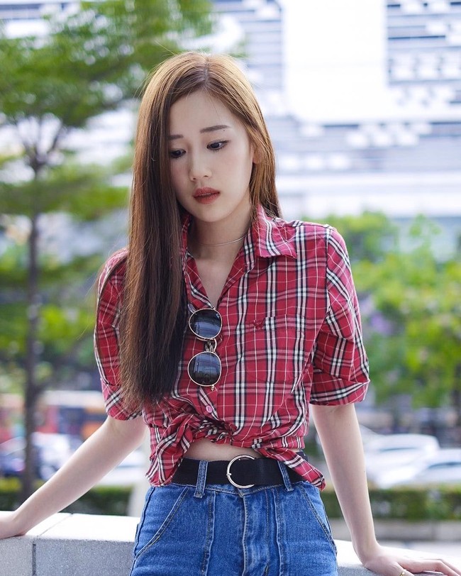 Wanita berusia 18 tahun ini telah membintangi beberapa film. Diantaranya berjudul Lovesick Season 2, The School, Room Alone 2. Foto: Instagram