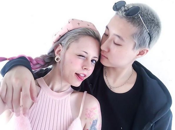 Ini Dia anak Jackie Chan, Etta Ng Chok Lam yang Tak di Akui Ayahnya