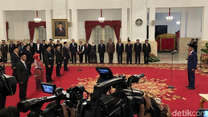 Foto: Jokowi lantik Komisioner KPPU (Jordan-detikcom) Foto: Jokowi lantik Komisioner KPPU (Jordan-detikcom)