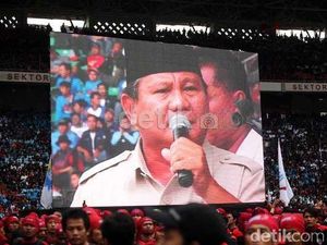Kawal Prabowo ke KPU, Massa KSPI Kumpul di Patung Kuda