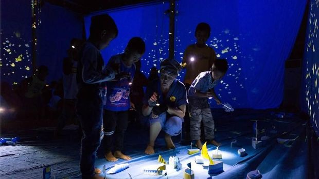Kolaborasi Papermoon Puppet Theatre dengan Polyglot Theatre Sukses Digelar